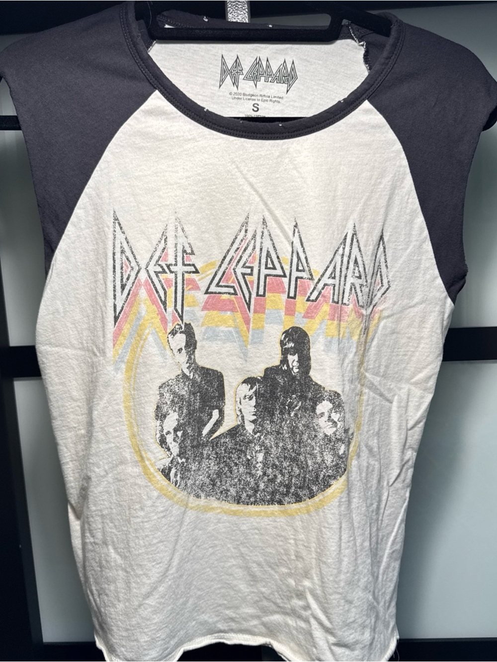 Def Leppard Concert t-shirt White & Black Raglan Tank Top size small women's